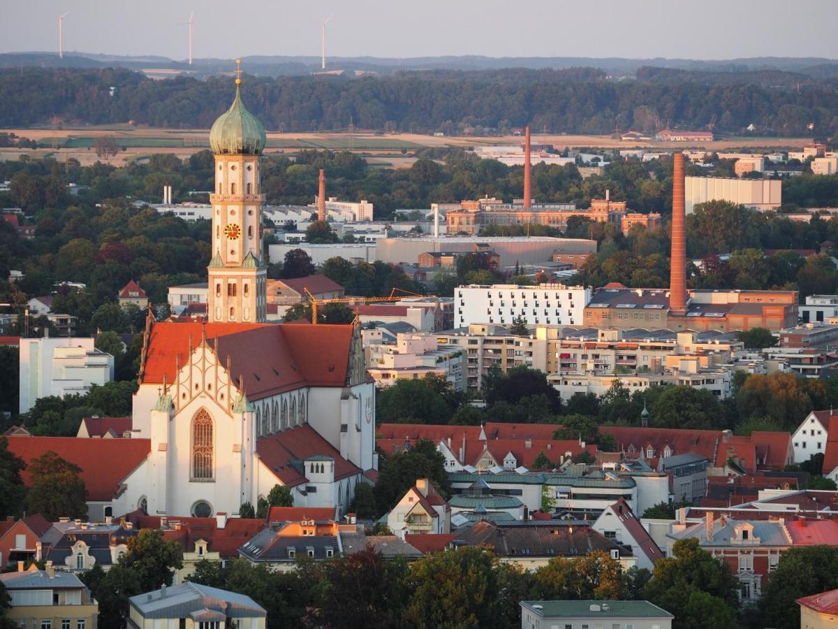 Royal - Sky - Suite Augsburg Dış mekan fotoğraf