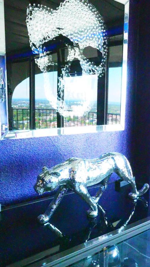 Royal - Sky - Suite Augsburg Dış mekan fotoğraf